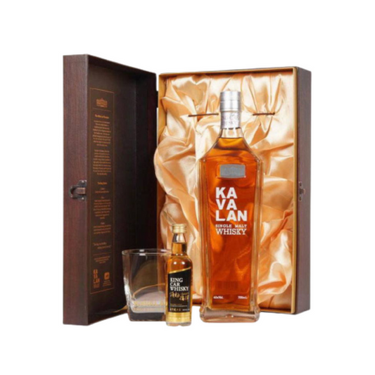 Kavalan Classic Single Malt Whisky Gift Set 700ml
