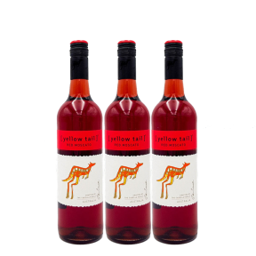 3x Yellow Tail Red Moscato 750ml
